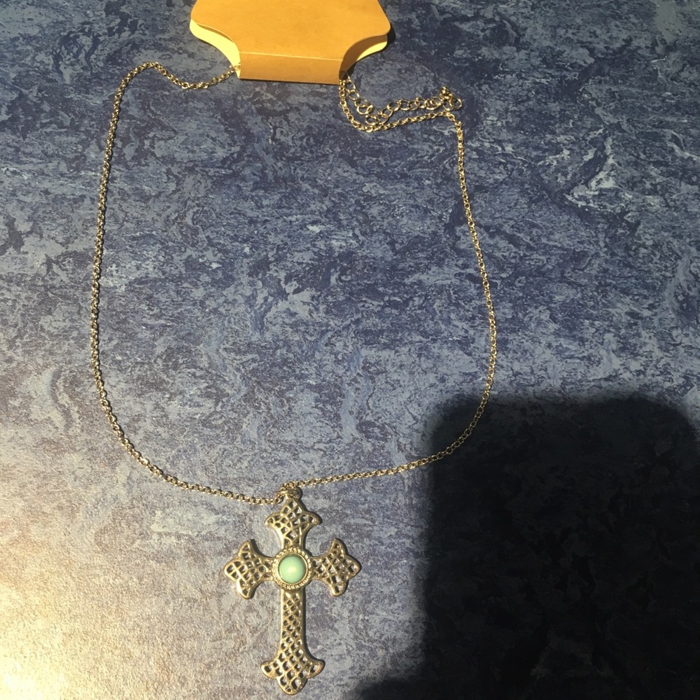 Necklace - Picture 2 of 3